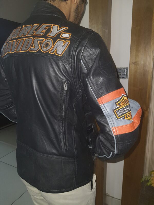 Men's Sleek Black Leather Jacket with Modern Fit - Image 5